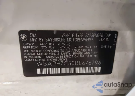 2011 BMW 328I z USA, uszkodzony, nr VIN WBAPH7C50BE676796